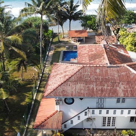 Avin Beach Villa Unawatuna Eksteriør bilde