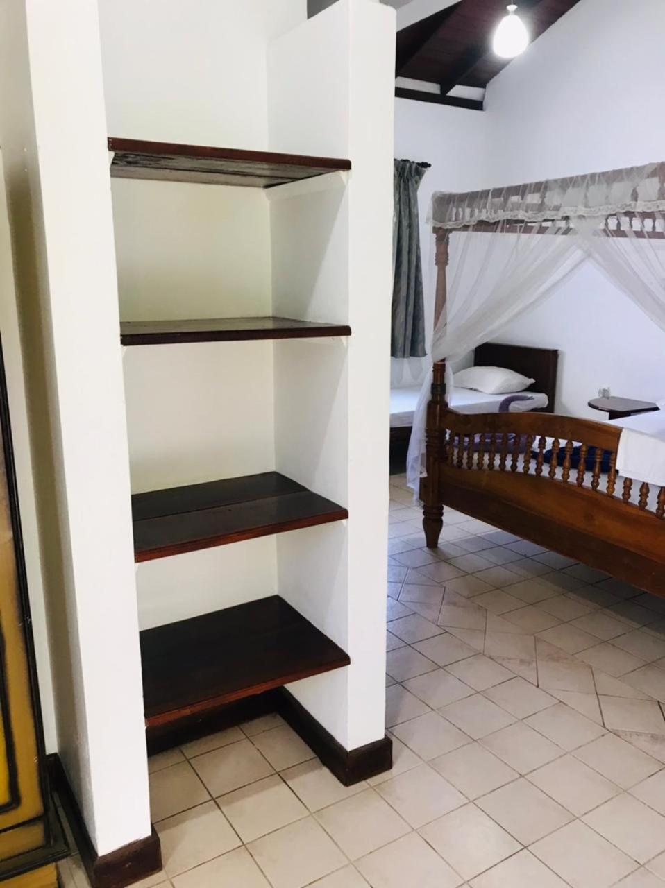 Avin Beach Villa Unawatuna Rom bilde