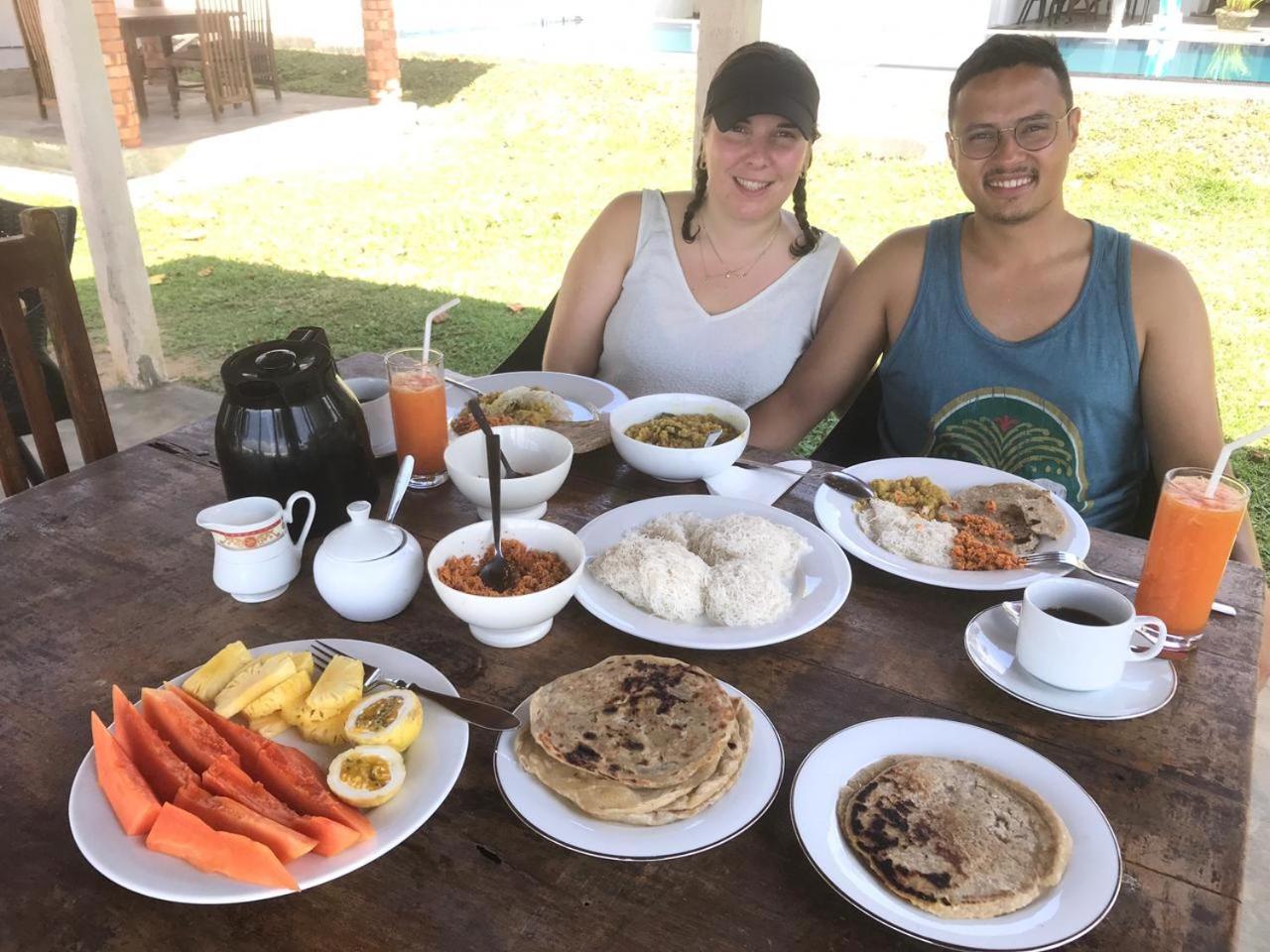 Avin Beach Villa Unawatuna Eksteriør bilde